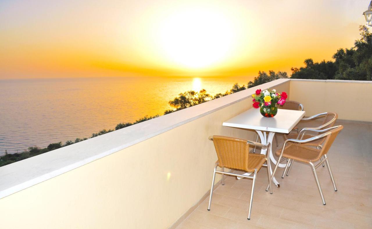 Beautiful Holiday Apartments Maria With Amazing Pool - Agios Gordios Beach Extérieur photo